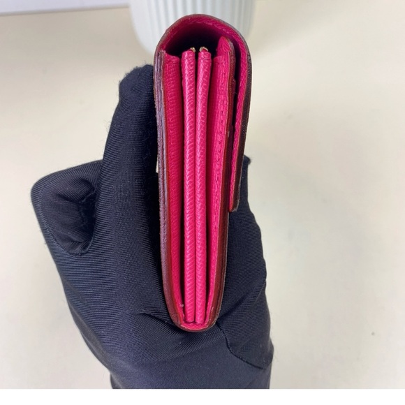 Louis Vuitton Black Clutch with Gold Chain - Picture 5 of 10